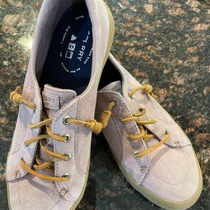 Dusty Pink Sperry Suede Loafer